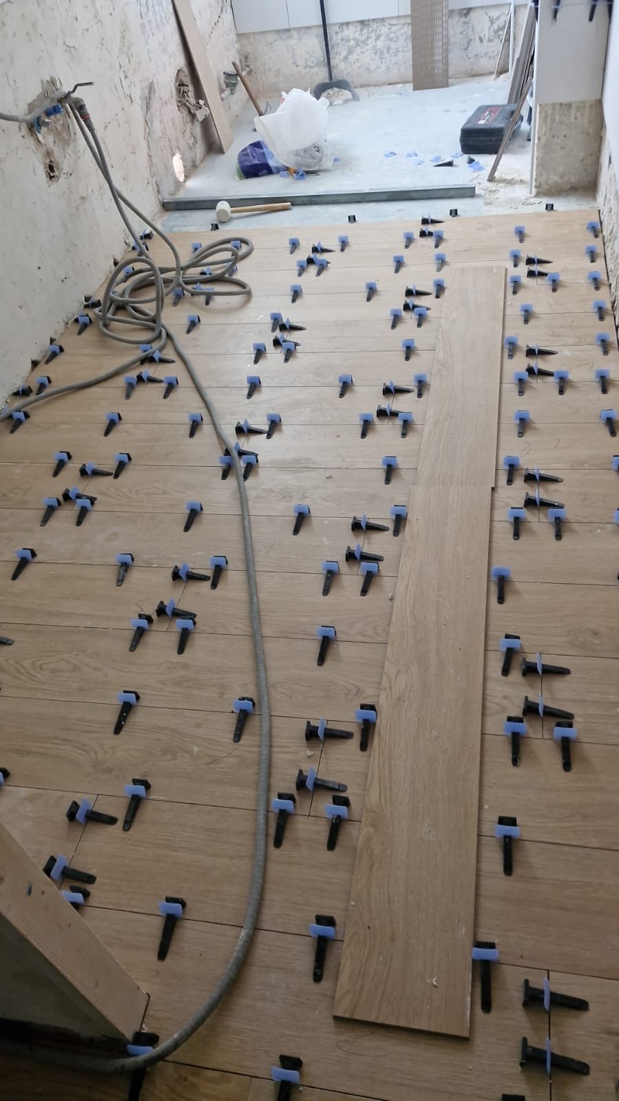 Instalación de parquet — proceso de obra Kevin Benidorm